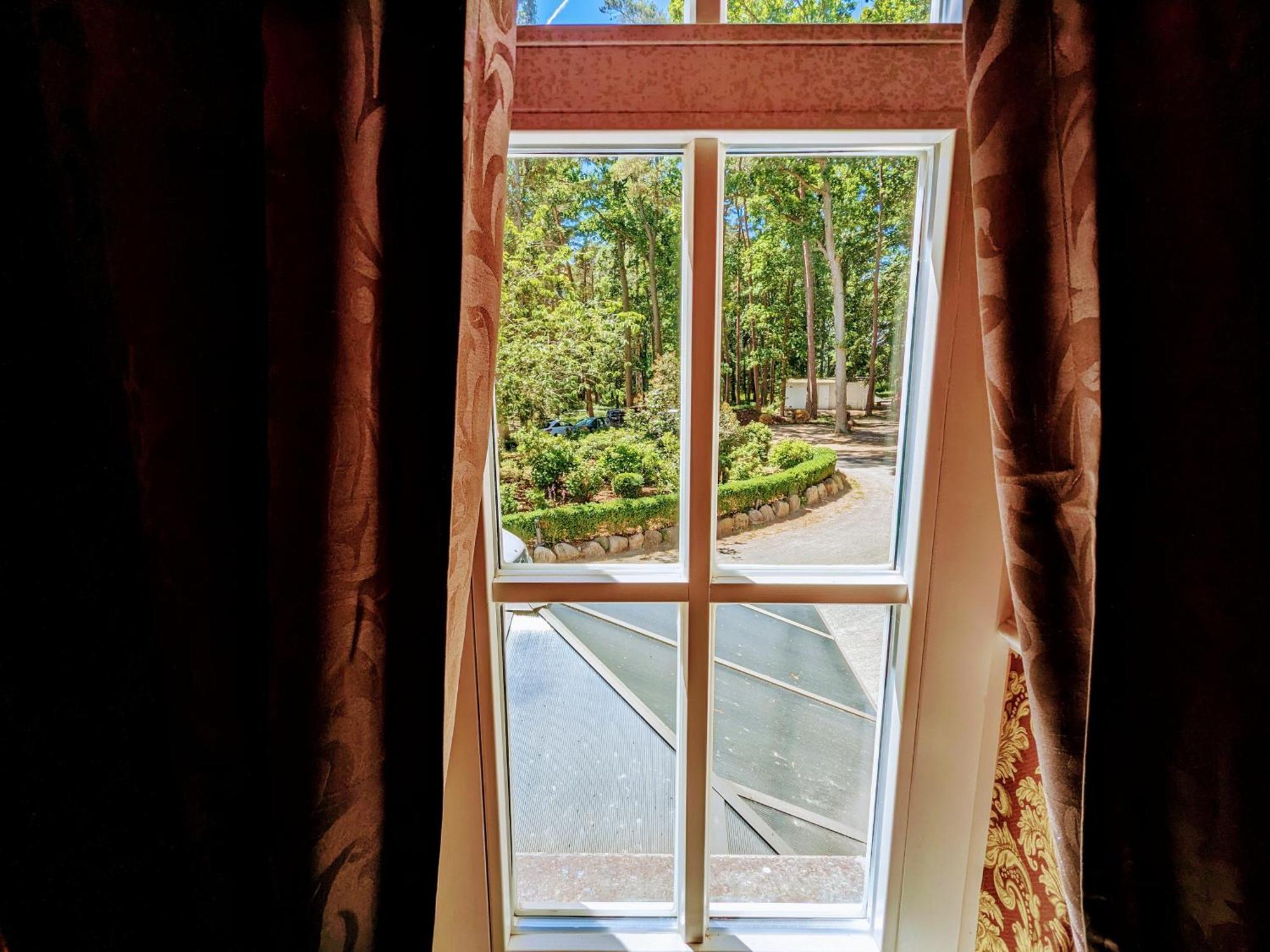 Strandhotel Lindequist Зеллин Экстерьер фото