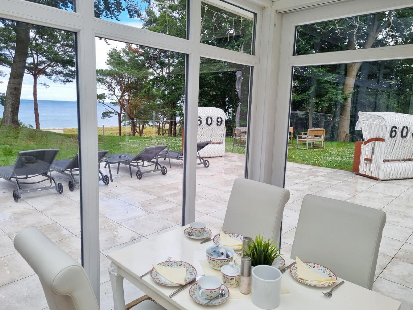 Strandhotel Lindequist Зеллин Экстерьер фото