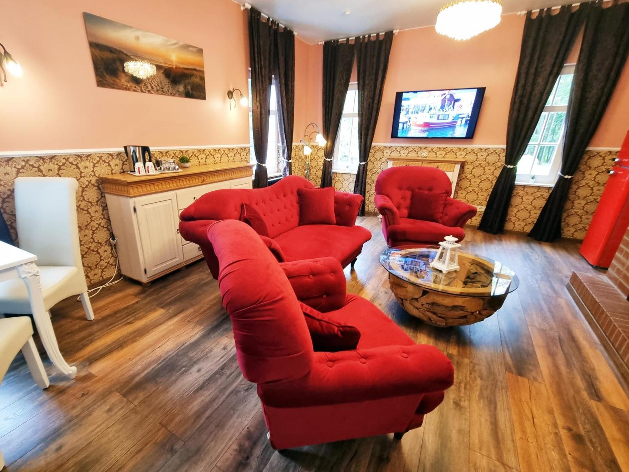 Strandhotel Lindequist Зеллин Экстерьер фото
