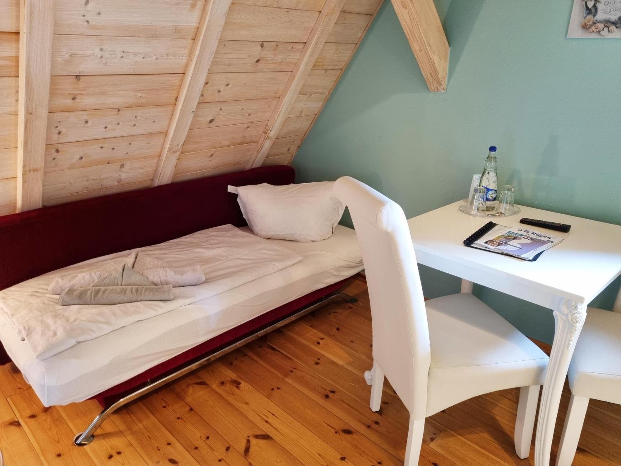 Strandhotel Lindequist Зеллин Экстерьер фото